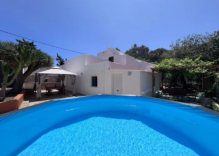 Almagre Villa